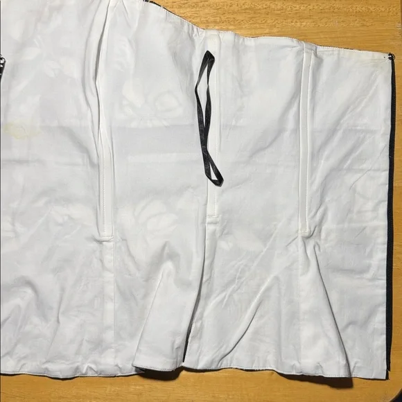 White House Black Market Bustier - Picture 8 of 12